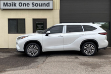 2025 Toyota Highlander with heat-reducing UV protection tint